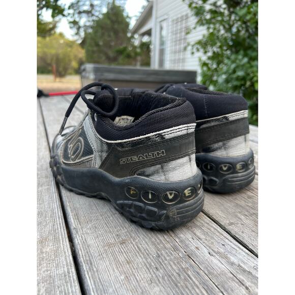 Five Ten Karver Ash grey women’s mountain biking downhill shoes high tops size 7 - Picture 6 of 7